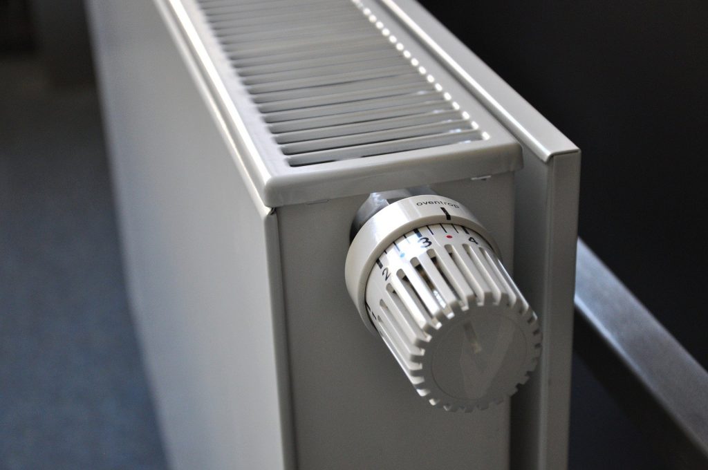 Termostati smart e valvole termostatiche