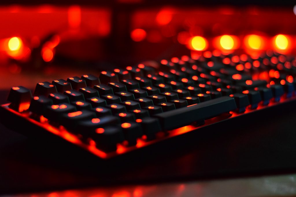 Volanti, Mouse, Cuffie, Tastiere Gaming in offerta